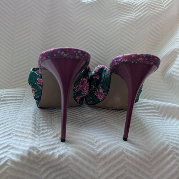 Betsey Johnson The Rumors Floral Dress Sandal Slip-On Mules Size 8.5 - Picture 2 of 10